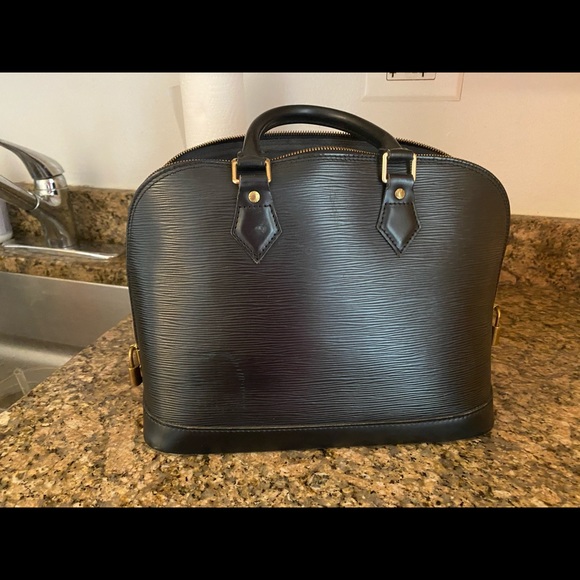 Louis Vuitton Alma Handbag Epi Leather (black) - Picture 2 of 9
